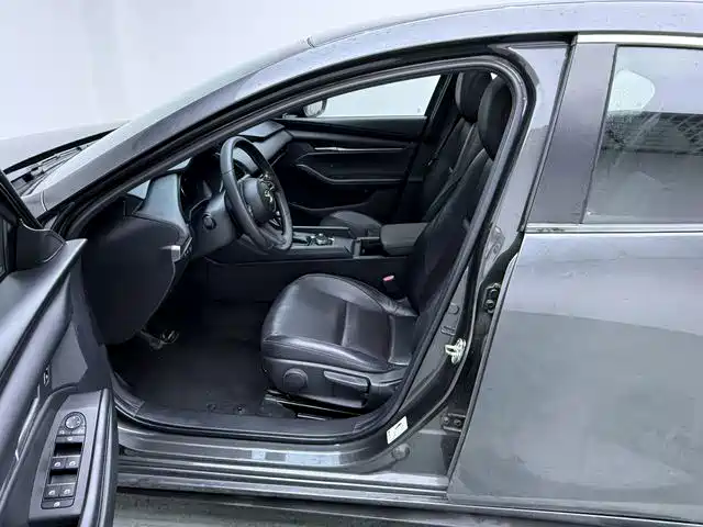Mazda 3 Axela — миниатюра 9