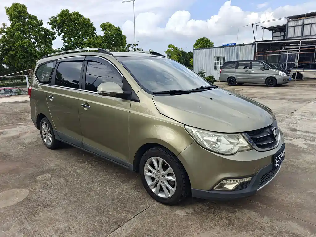 Baojun 730 1.5L Manual Value Type 7 seats China V, фото 3