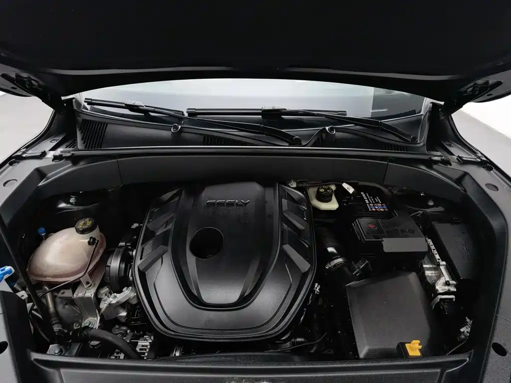 Geely Boyue L — миниатюра 6
