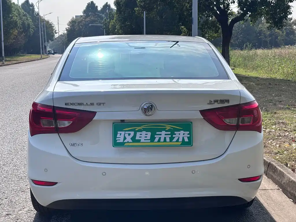 Buick Excelle — миниатюра 4