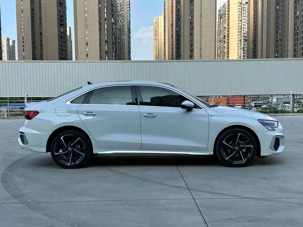 Audi A3 — миниатюра 8