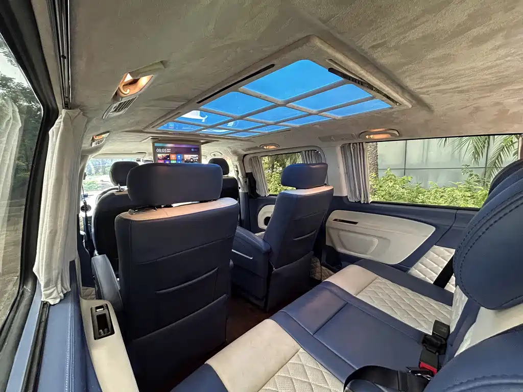 Mercedes-Benz Vito — миниатюра 16