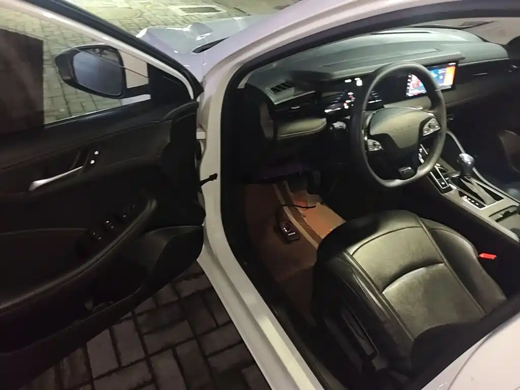 Roewe i5 — миниатюра 16