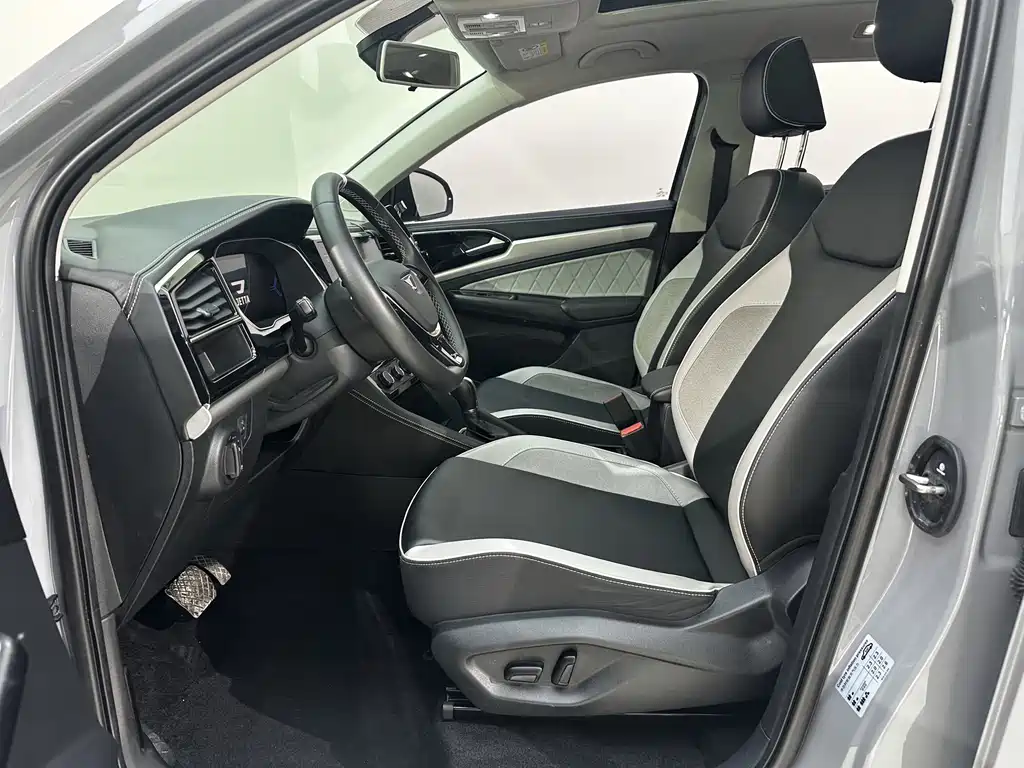 Jetta VS7 280TSI Auto Highlight Delight Edition, фото 8