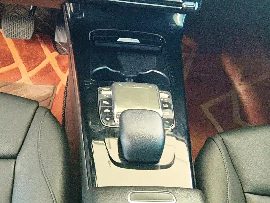 Mercedes-Benz A-Class — миниатюра 16