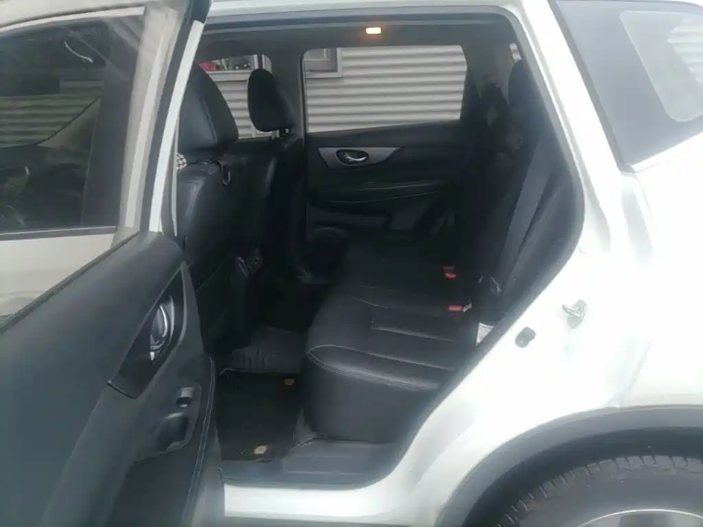 Nissan X-Trail — миниатюра 22
