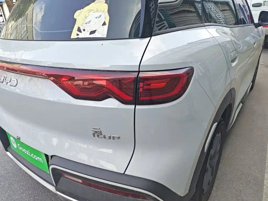 BYD Yuan UP — миниатюра 8
