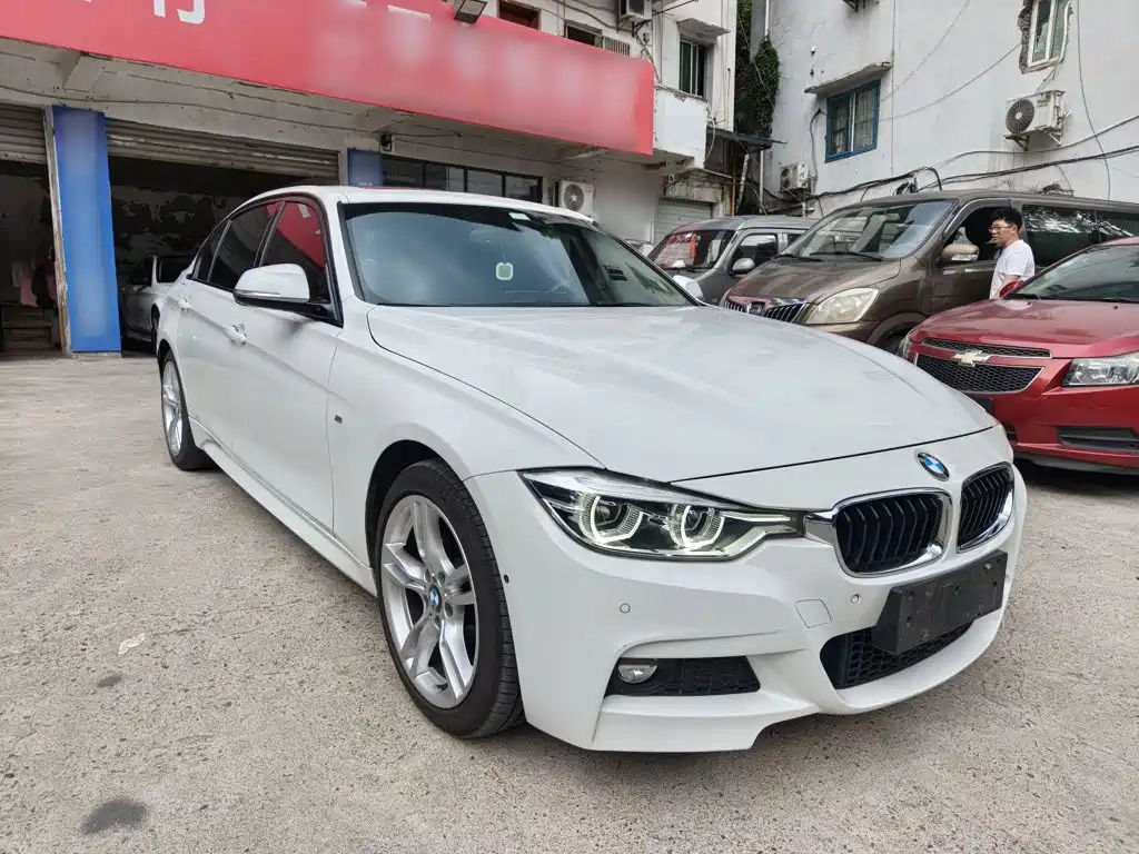 BMW 3 Series — миниатюра 4