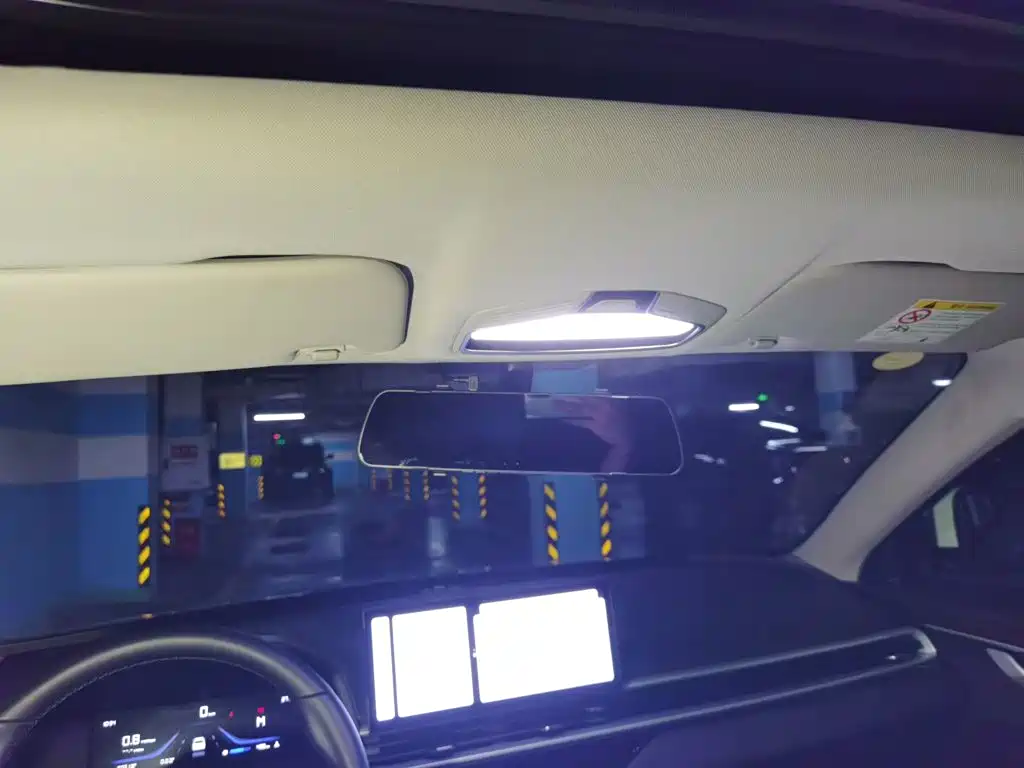 Geely Emgrand — миниатюра 14