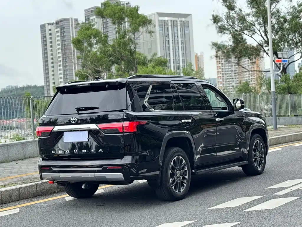 Toyota Sequoia 2023 3.5T LTD
