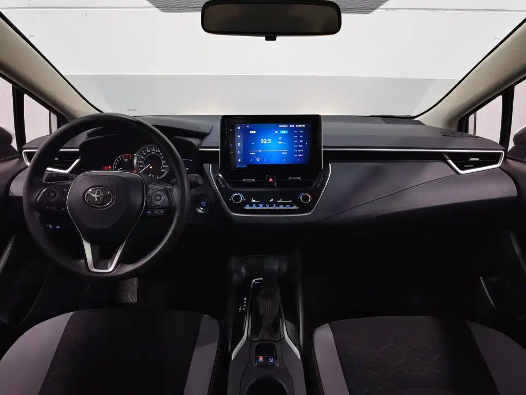 Toyota Corolla — миниатюра 5