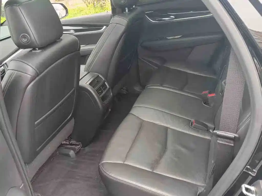 Cadillac XT5 — миниатюра 4
