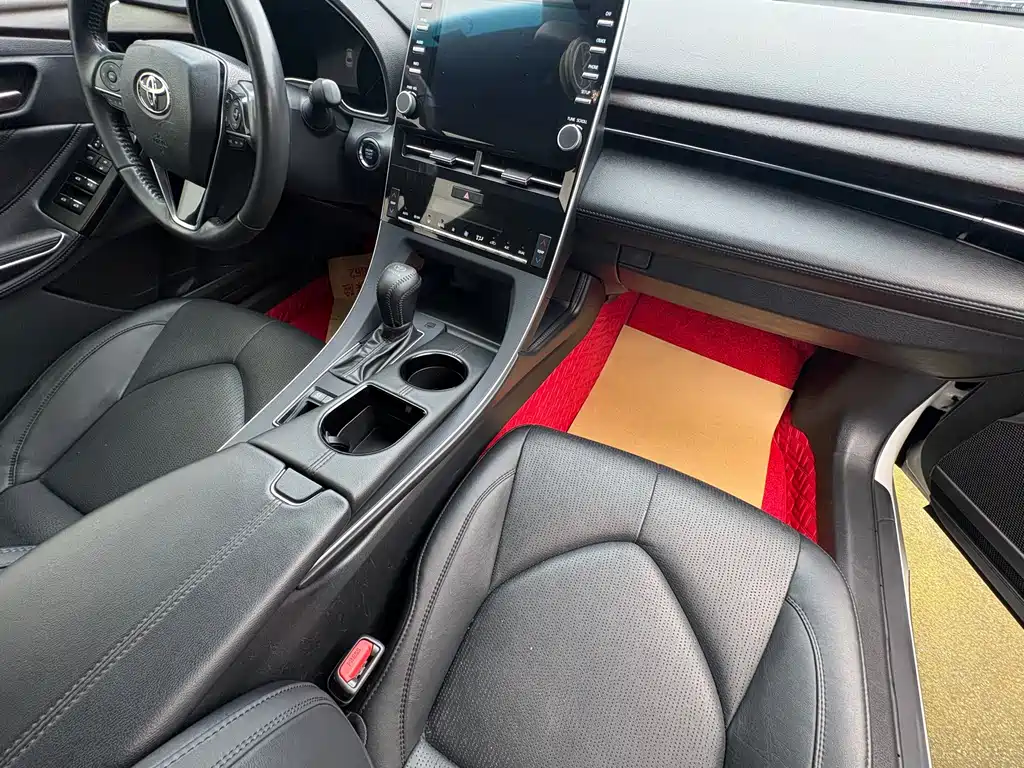 Toyota Avalon — миниатюра 12