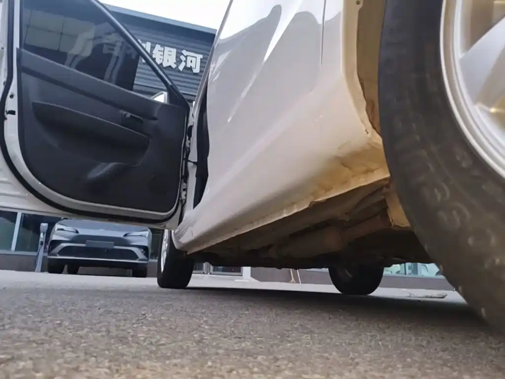 Wuling Hongguang — миниатюра 22