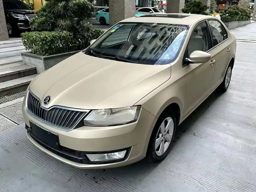 Купить Skoda Rapid