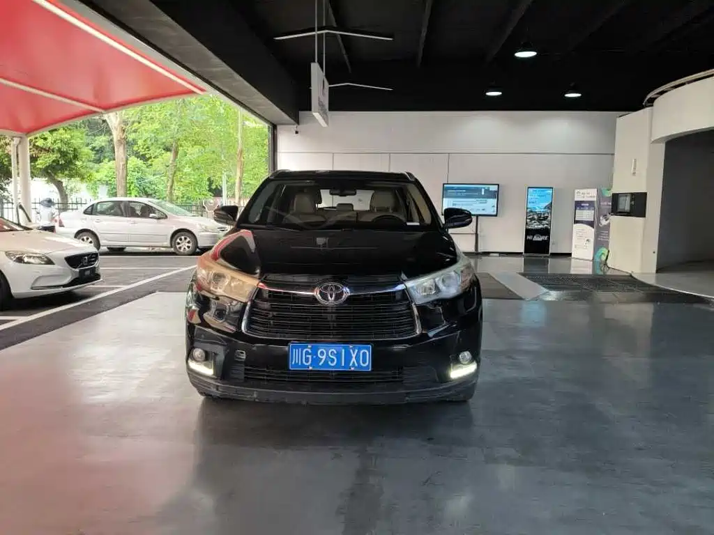 Toyota Highlander — миниатюра 2