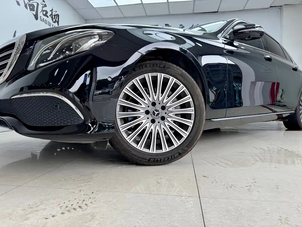 Mercedes-Benz E-Class — миниатюра 22