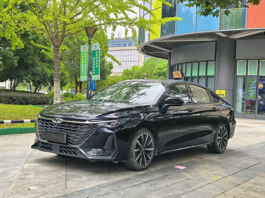 Chery Arrizo 8