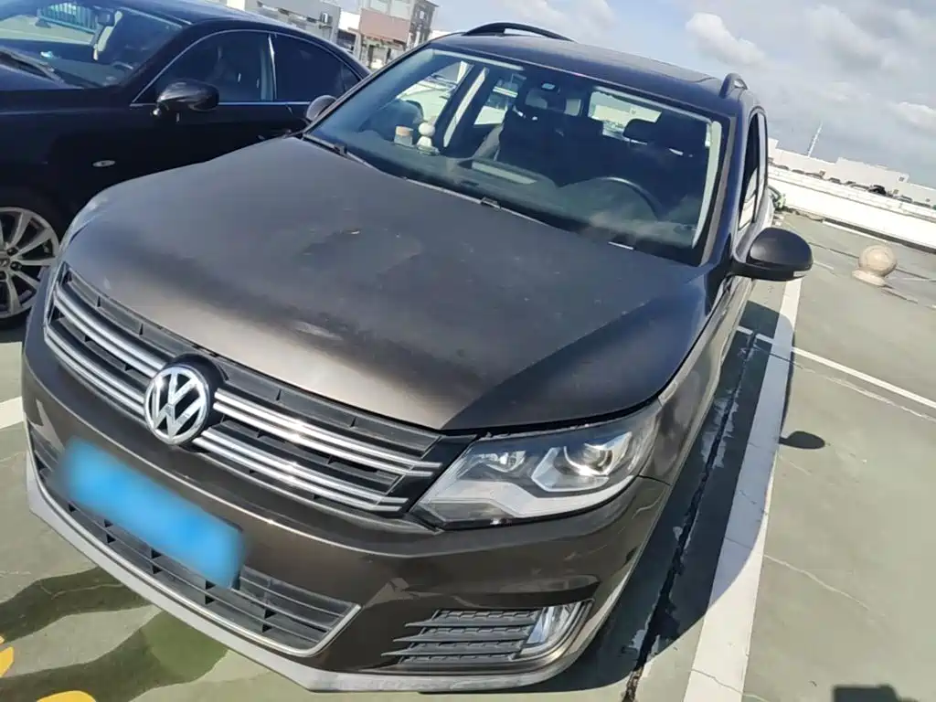 Volkswagen Tiguan — миниатюра 2