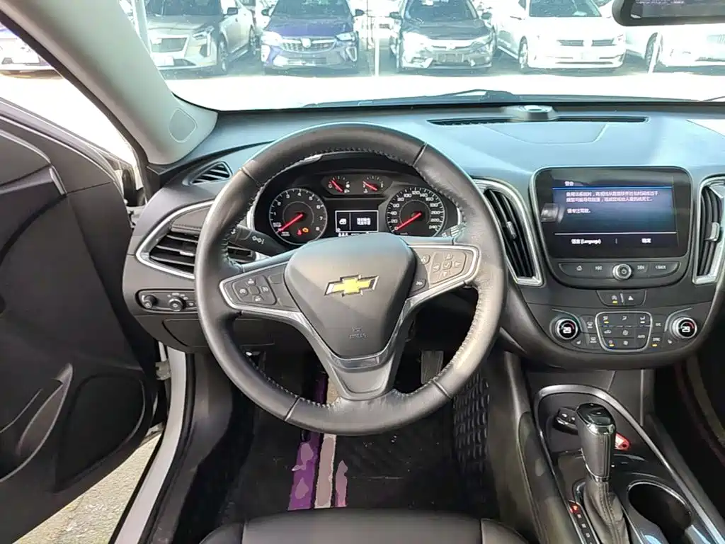 Chevrolet Malibu XL — миниатюра 11