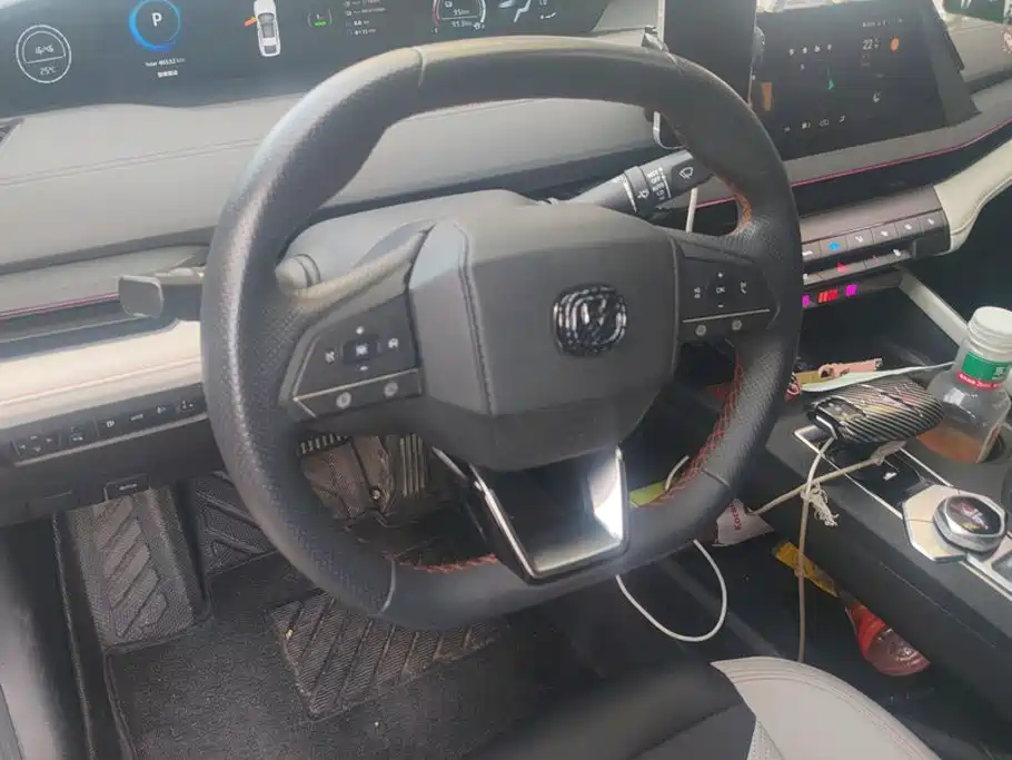 Changan UNI-V iDD — миниатюра 15