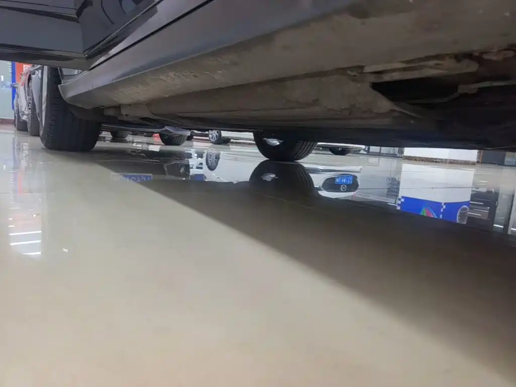 Porsche Macan — миниатюра 21