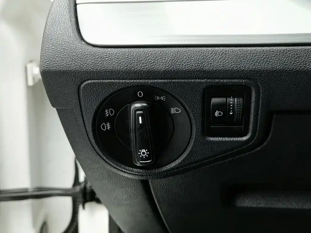 Volkswagen Lamando — миниатюра 21