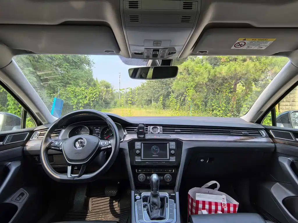Volkswagen Magotan — миниатюра 9