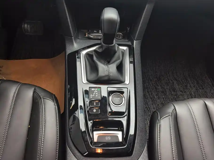 Peugeot 408 — миниатюра 16