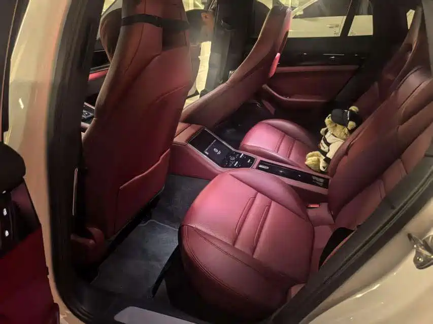 Porsche Panamera — миниатюра 5