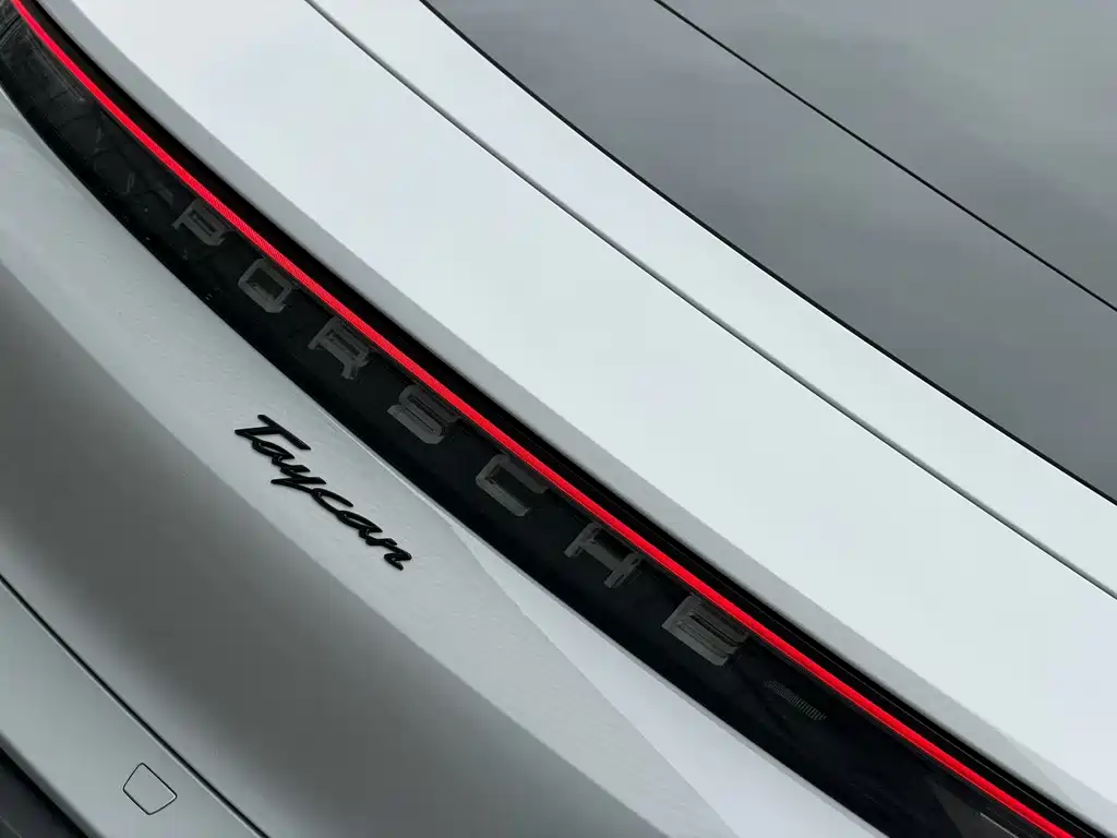 Porsche Taycan 2020 Taycan