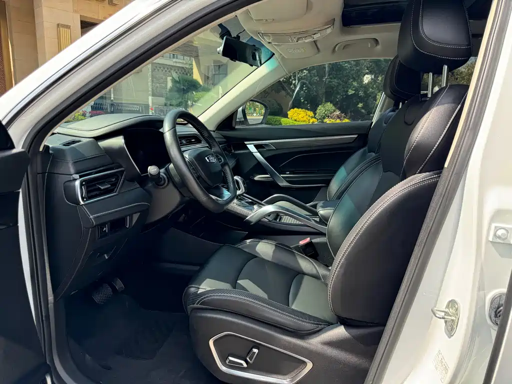 Geely Boyue 2020 1.8TD DCT PRO