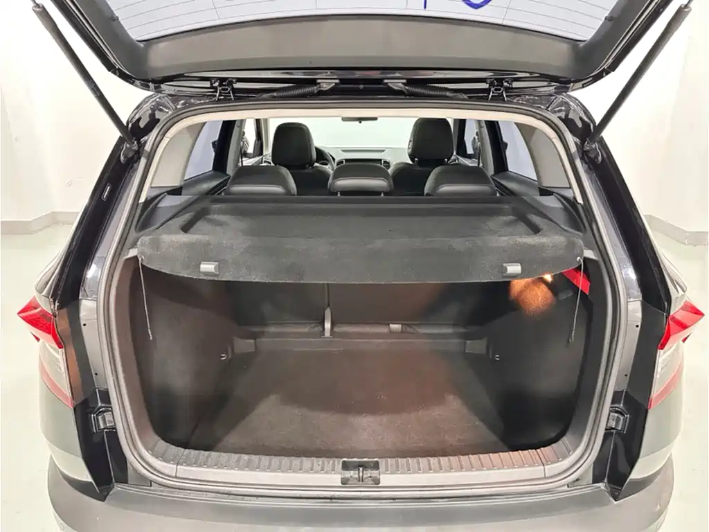 Skoda Karoq 2018 TSI280 V