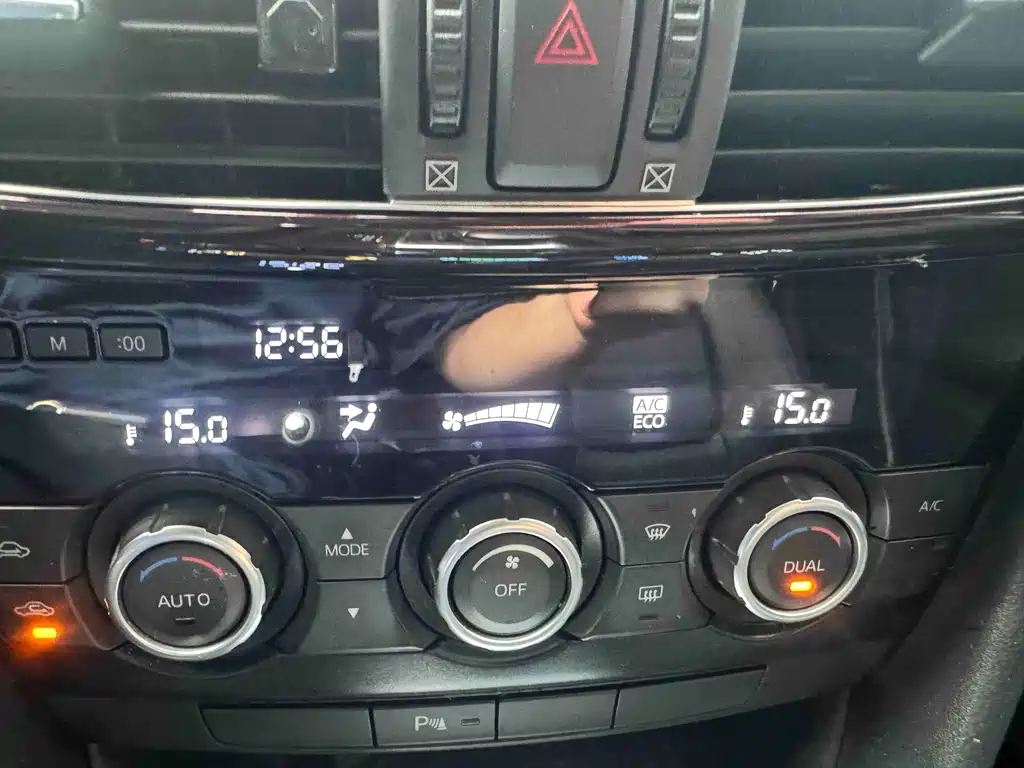 Mazda Atenza — миниатюра 8