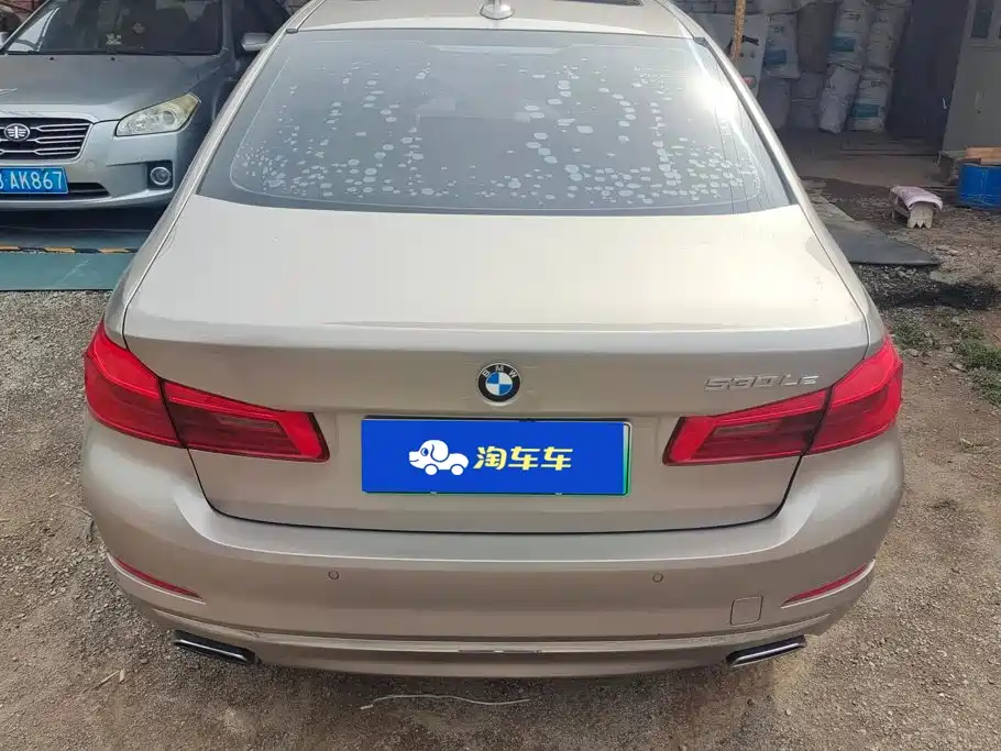 BMW 5 Series New Energy — миниатюра 4