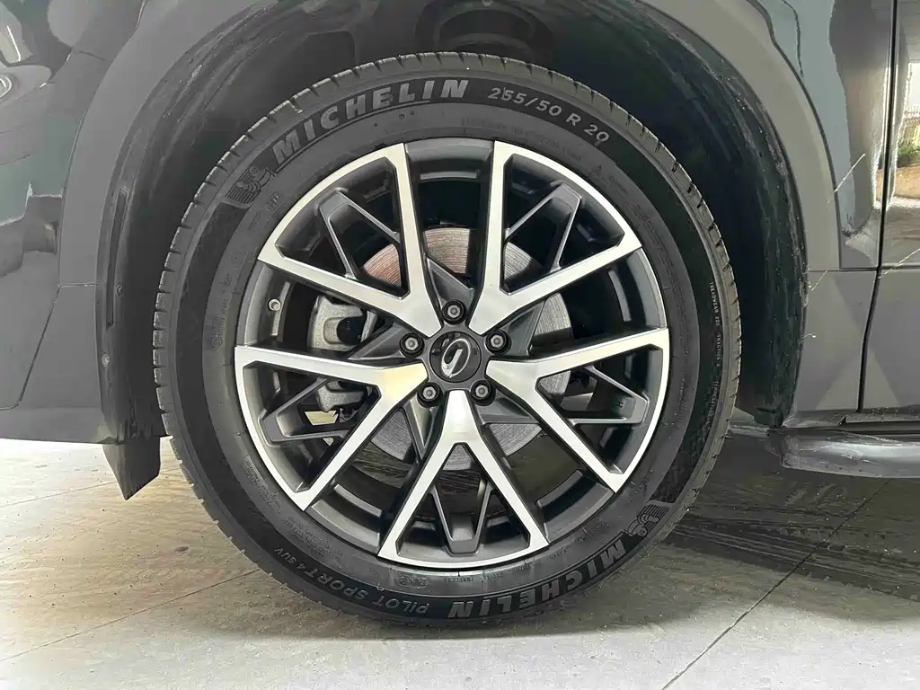 GAC Motor Trumpchi GS8 — миниатюра 19