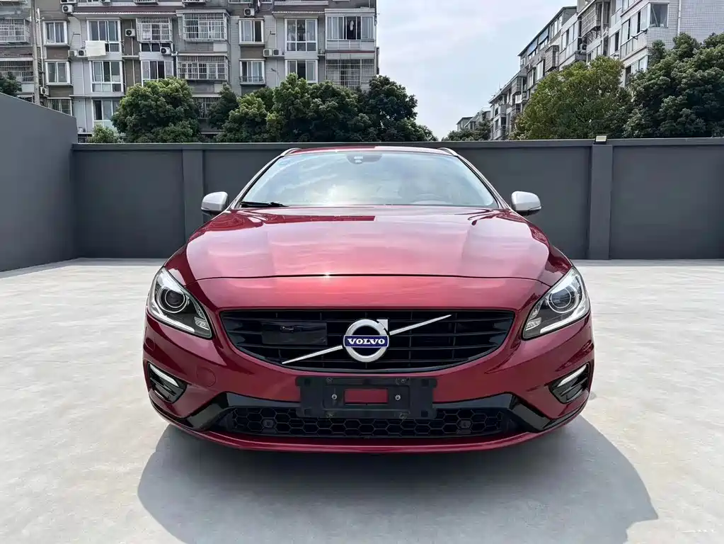 Volvo V60 2016 T5