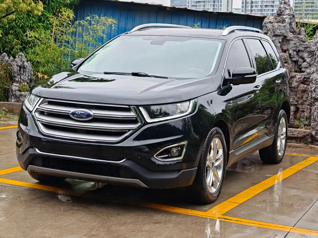 Ford Edge 2015