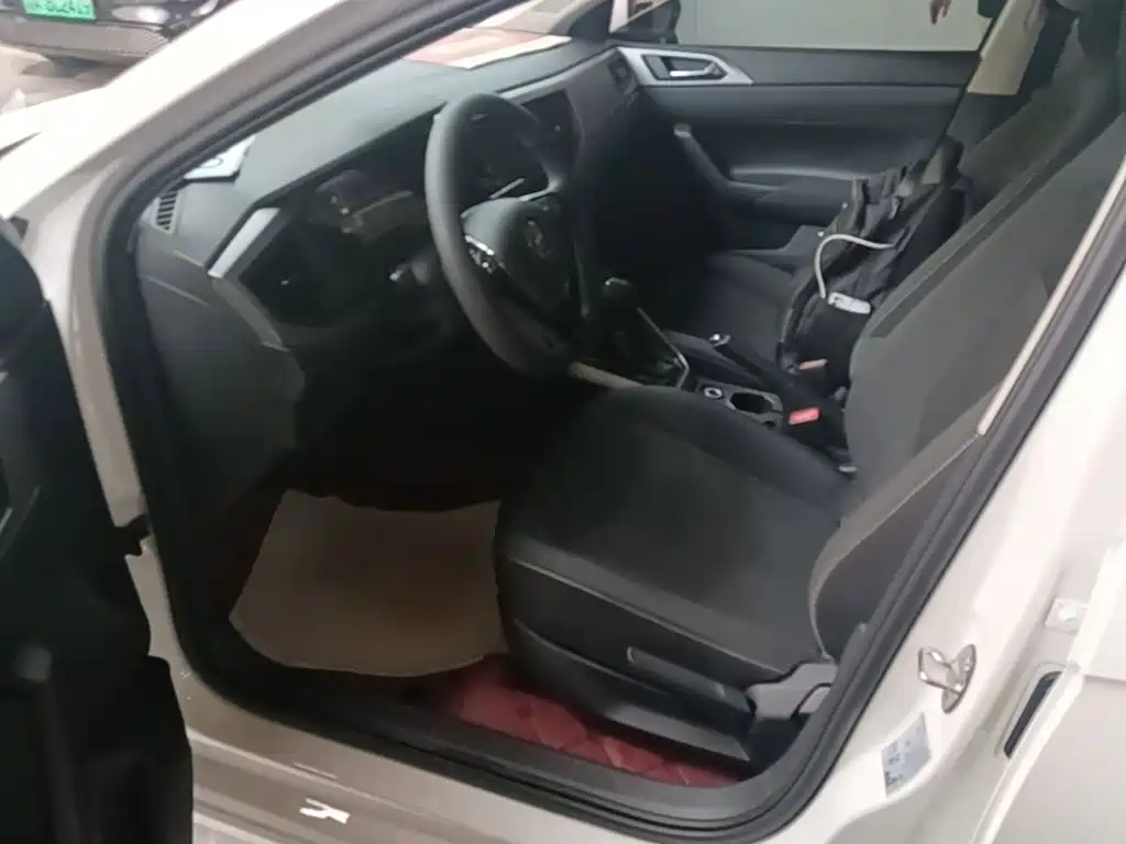 Volkswagen Polo — миниатюра 16