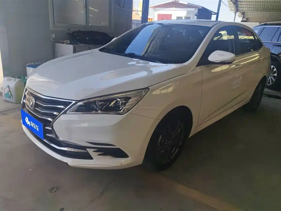 Купить Changan Eado DT