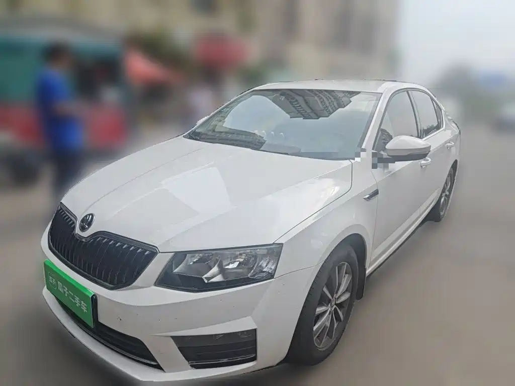 Skoda Octavia 2017 1.6L AT