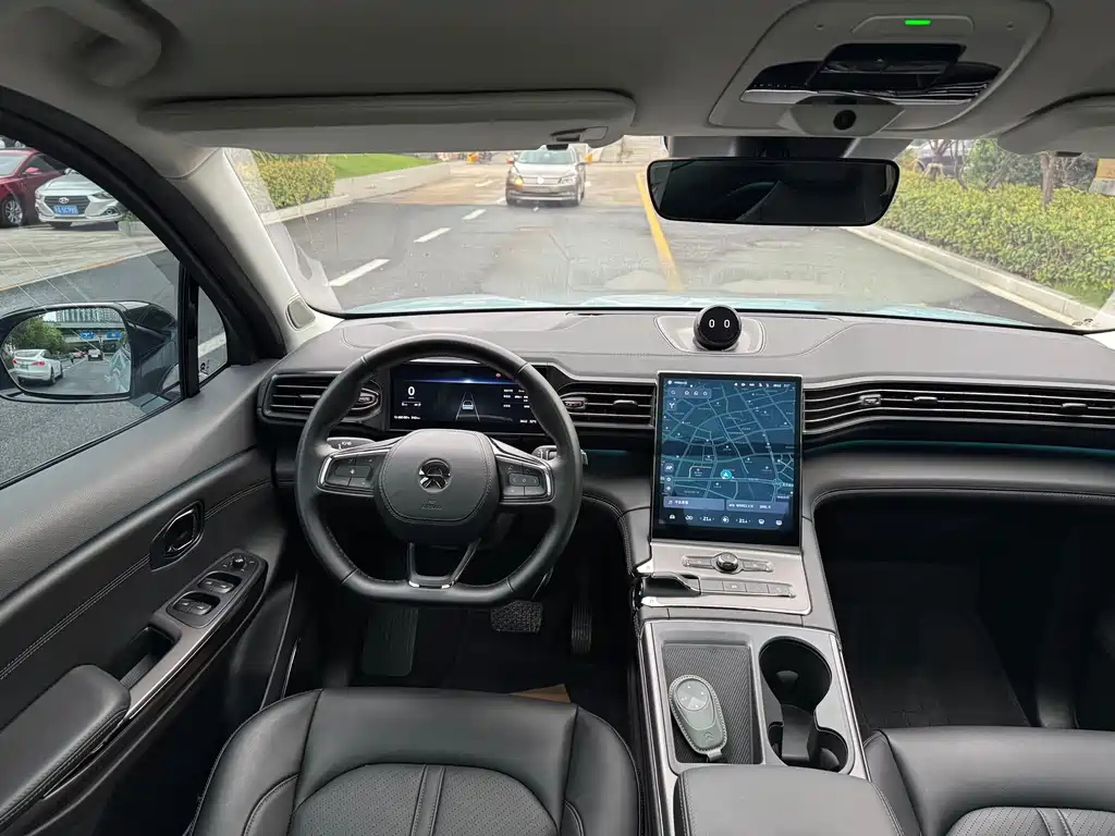 NIO ES6 — миниатюра 14