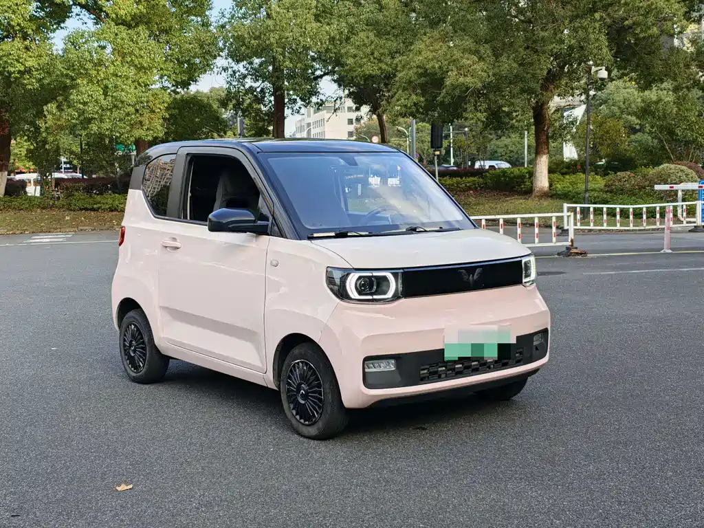 Wuling MINIEV — миниатюра 3