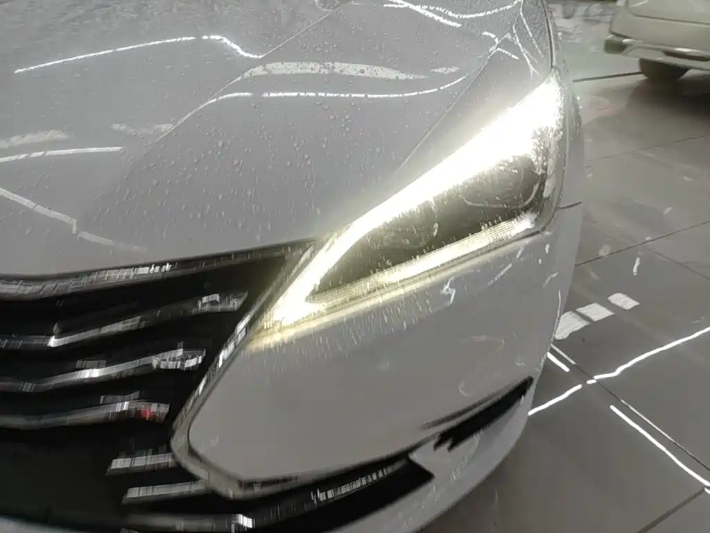 Changan Eado DT — миниатюра 24