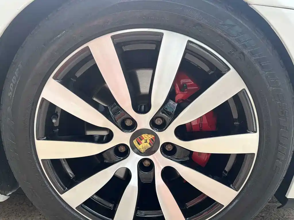 Porsche Panamera — миниатюра 13