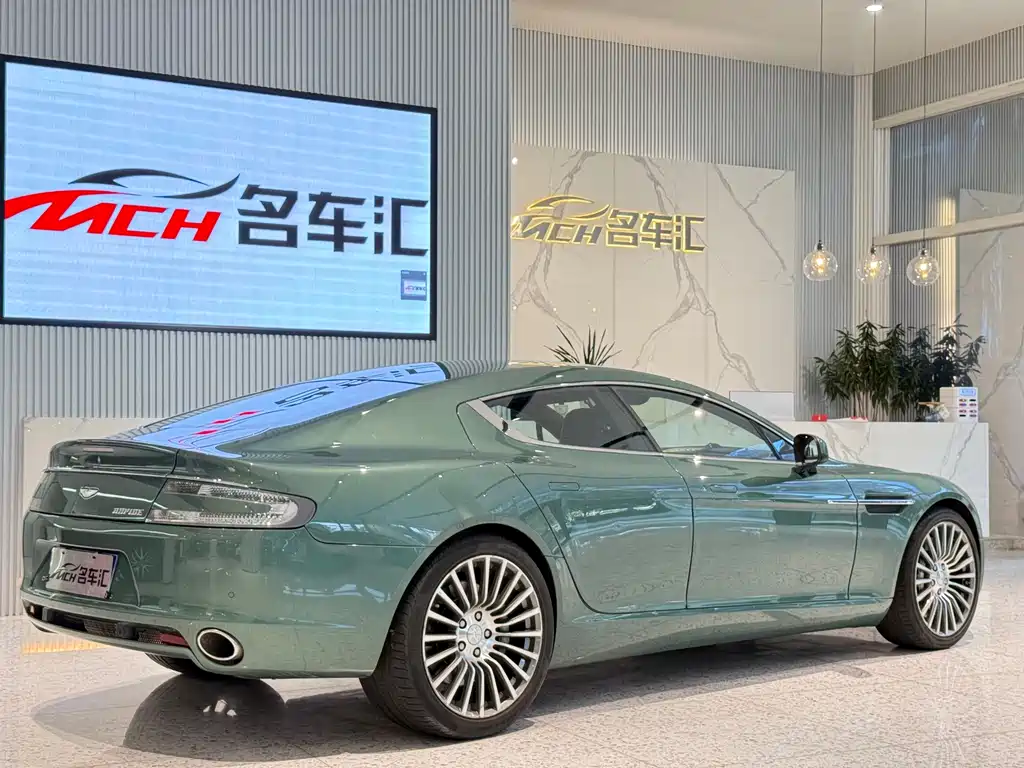 Aston Martin Rapide — миниатюра 3