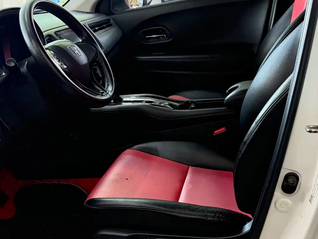 Honda Vezel 2019 1.5L CVT V