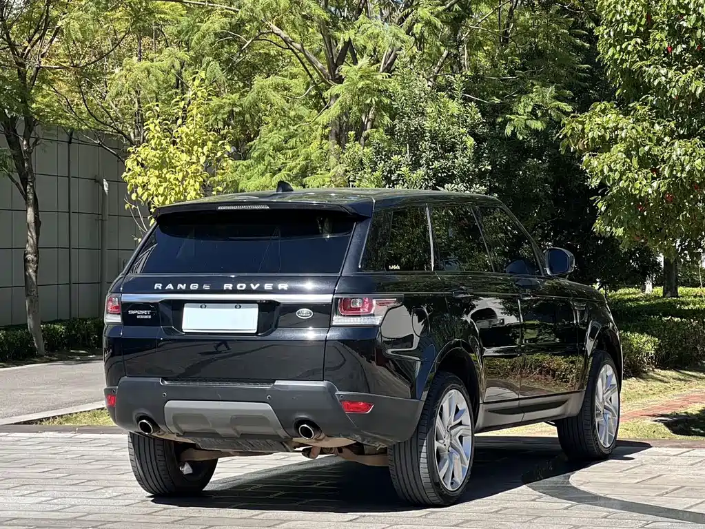 Land Rover Sport — миниатюра 8