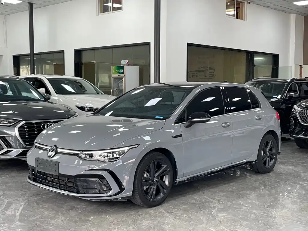Volkswagen Golf 2023