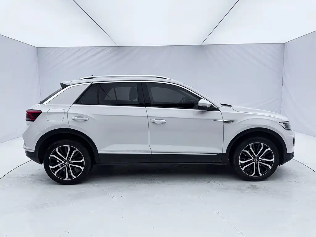 Volkswagen T-Roc — миниатюра 9